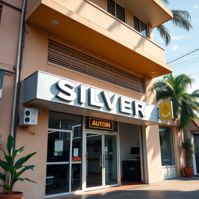 Fachada da oficina SILVER em ambiente urbano brasileiro